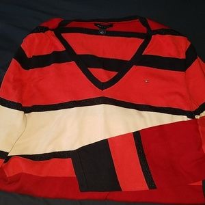 Tommy Hilfiger sweater